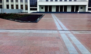 Мощение гранитом  