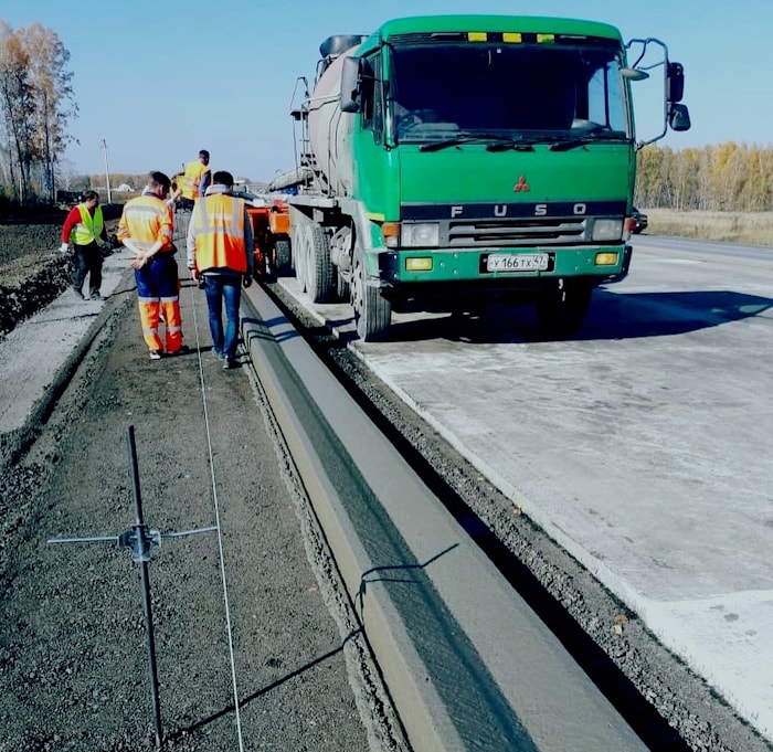 устройство водоотводных колодцев механизированным способом