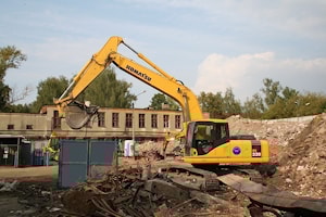 Снос зданий